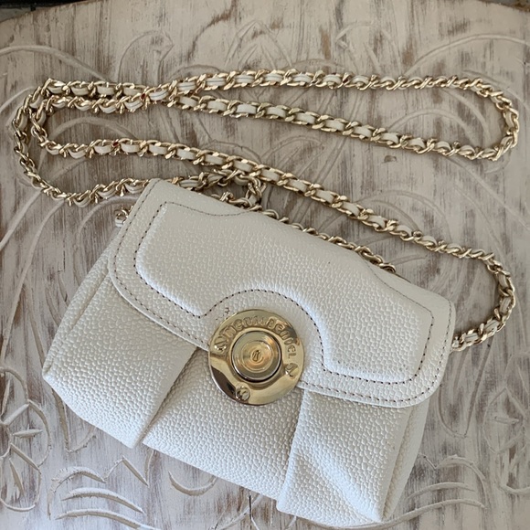 Mini Henri Bendel Crossbody bag - Picture 6 of 10